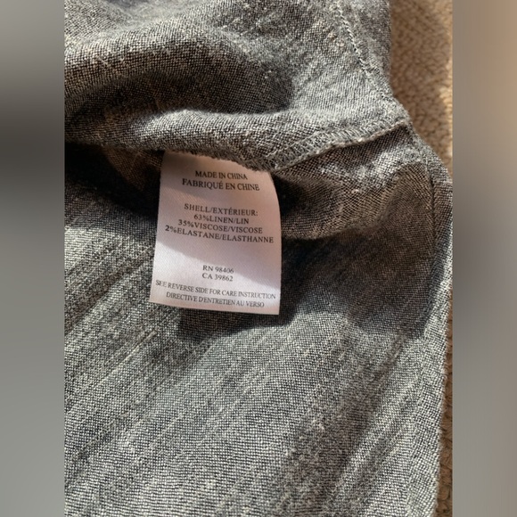 Theory grey linen long sleeve henley, size small, great condition - Picture 6 of 10
